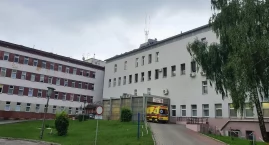 Kierowca zasłabł i uderzył w słup w Lubrańcu