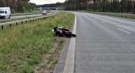 Motocyklista uderzył w barierę. 49-latka nie udało s&hellip;