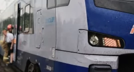 Awaria w pociągu na dworcu w Lubaniu sparaliżowała r&hellip;