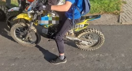 Pozwolił 12-latkom jeździć crossami. 44-latek odpowi&hellip;