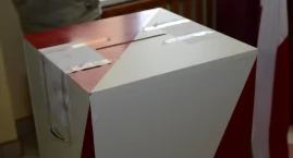 Osiem osób z komisji wyborczej oskarżonych. Chodzi o&hellip;