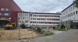 Ile zarobił dyrektor szpitala we Włocławku? Dariusz Szczepański podał konkretną kwotę