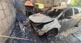 Pożar auta pod Włocławkiem. Spłonął Opel, uszkodzony&hellip;