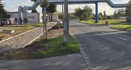 Chcą zatoki parkingowej na Barskiej. Odpowiedź miasta przyniosła inny wątek