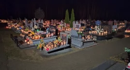 Ile kosztuje sprzątanie grobów we Włocławku? Cenniki mogą zaskoczyć