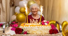 Ma 106 lat. Mieszka w Lubrańcu, pracowała we Włocław&hellip;