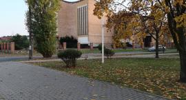 INTERWENCJA: Mieszkańcy Włocławka skarżą się na nierówny chodnik