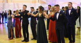 Studniówka 2020 we Włocławku: III Liceum im. Marii K&hellip;