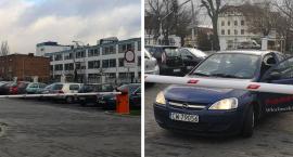 Parking MOPR we Włocławku dla petentów czy urzędników ? Sprawdziliśmy