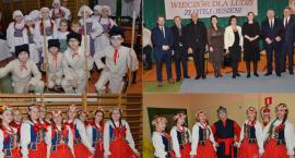 Wieczór dla Ludzi Złotej Jesieni 2020 w Baruchowie. Ponad 400 seniorów obchodziło swoje święto [ZDJĘCIA]