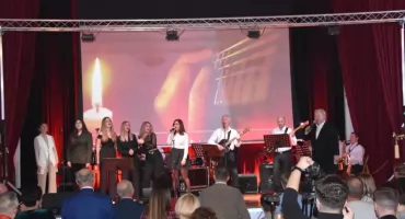 Lubraniec: Zaduszki Muzyczne 2025 upamiętnią największe gwiazdy polskiej sceny