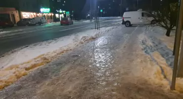 Alert we Włocławku. IMGW: nadchodzą marznące opady i gołoledź