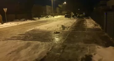 Ekstremalnie śliskie drogi i chodniki we Włocławku i powiecie? IMGW ostrzega przed marznącymi opadami