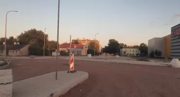 Duże zmiany przy PUP we Włocławku. Zobacz, jak powstaje nowe rondo ZDJĘCIA, WIDEO