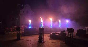 Fajans Festiwal Włocławek rozświetlił Stary Rynek. Festiwal Światła – program pokazów na weekend